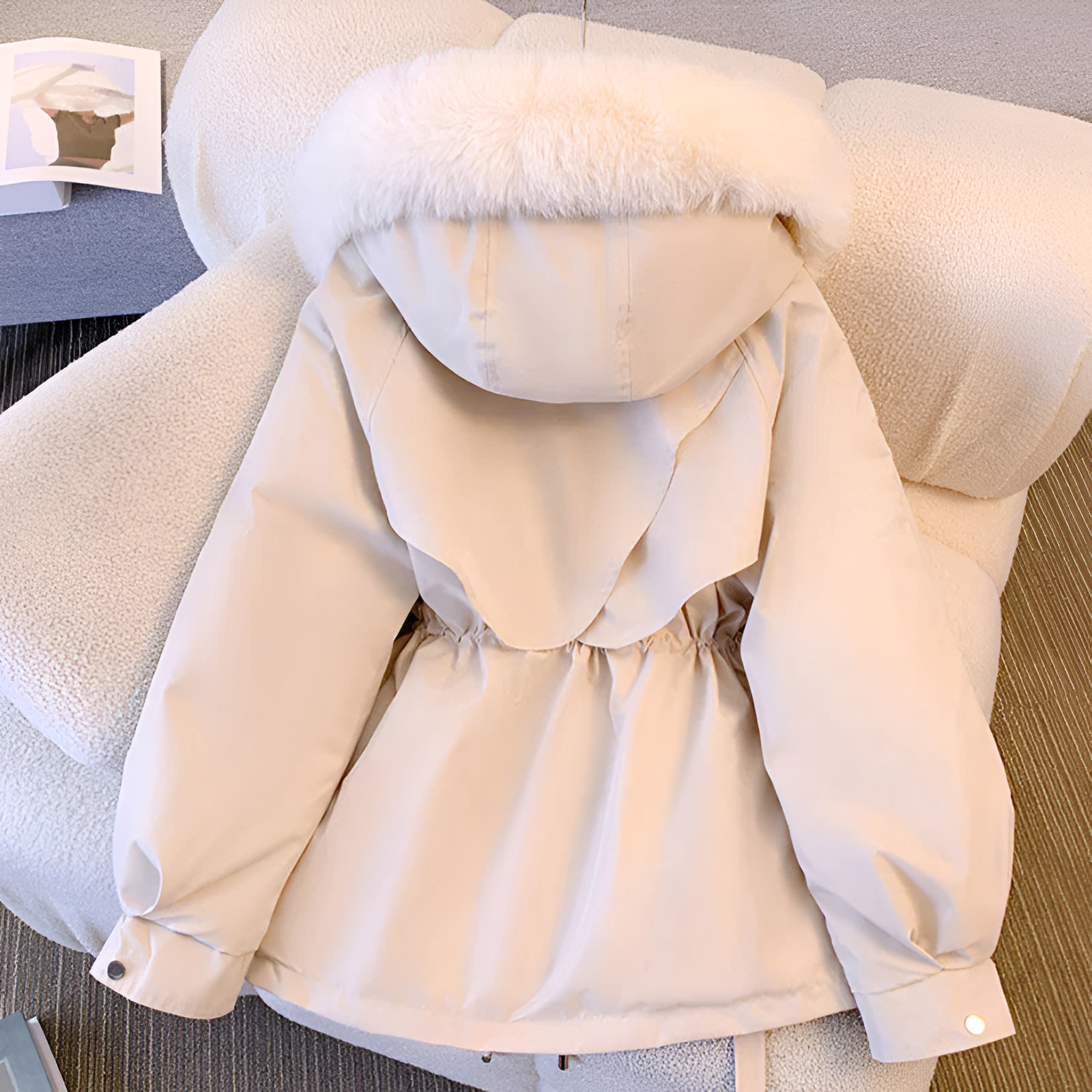 Sandra elegante winterjas met imitatiebont