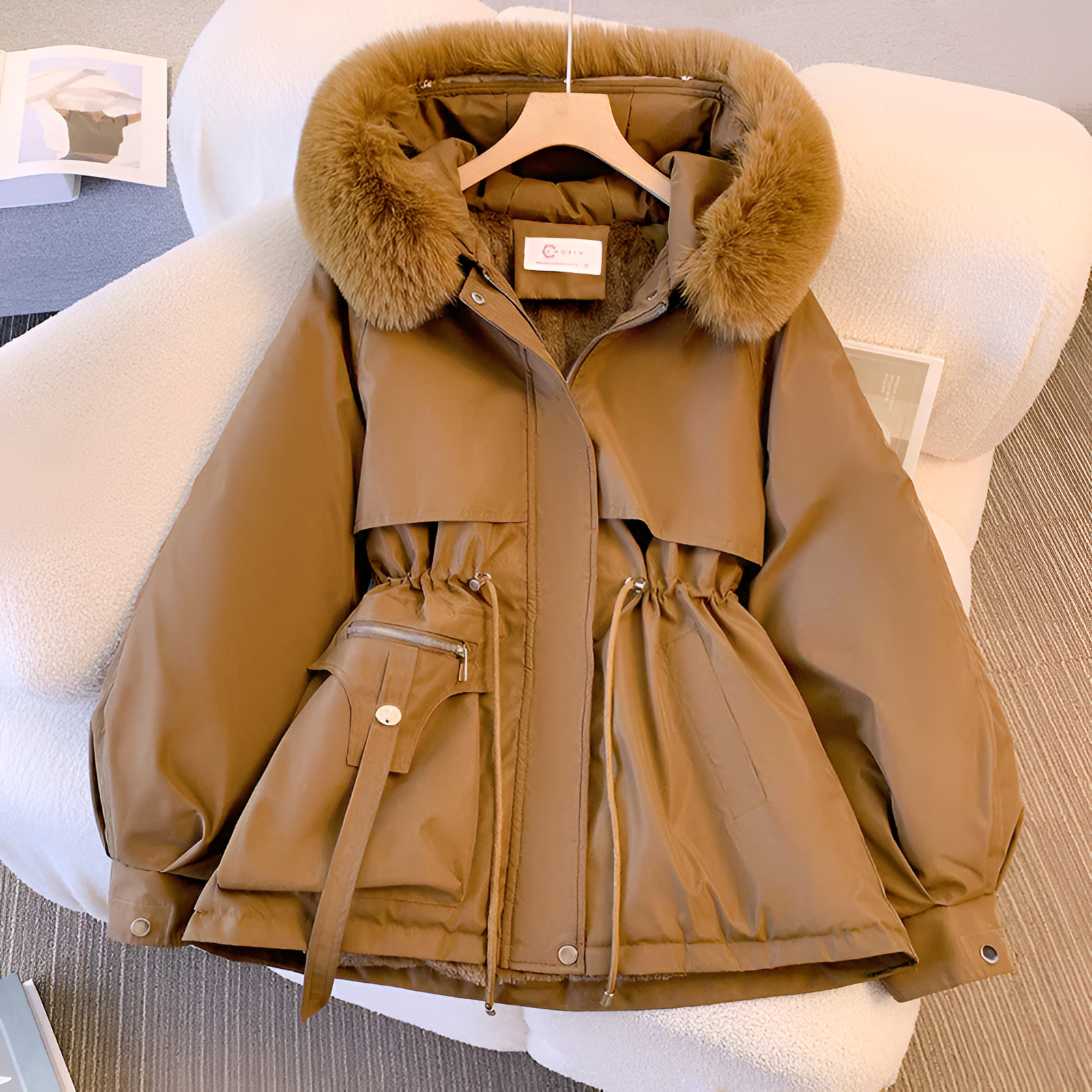 Sandra elegante winterjas met imitatiebont