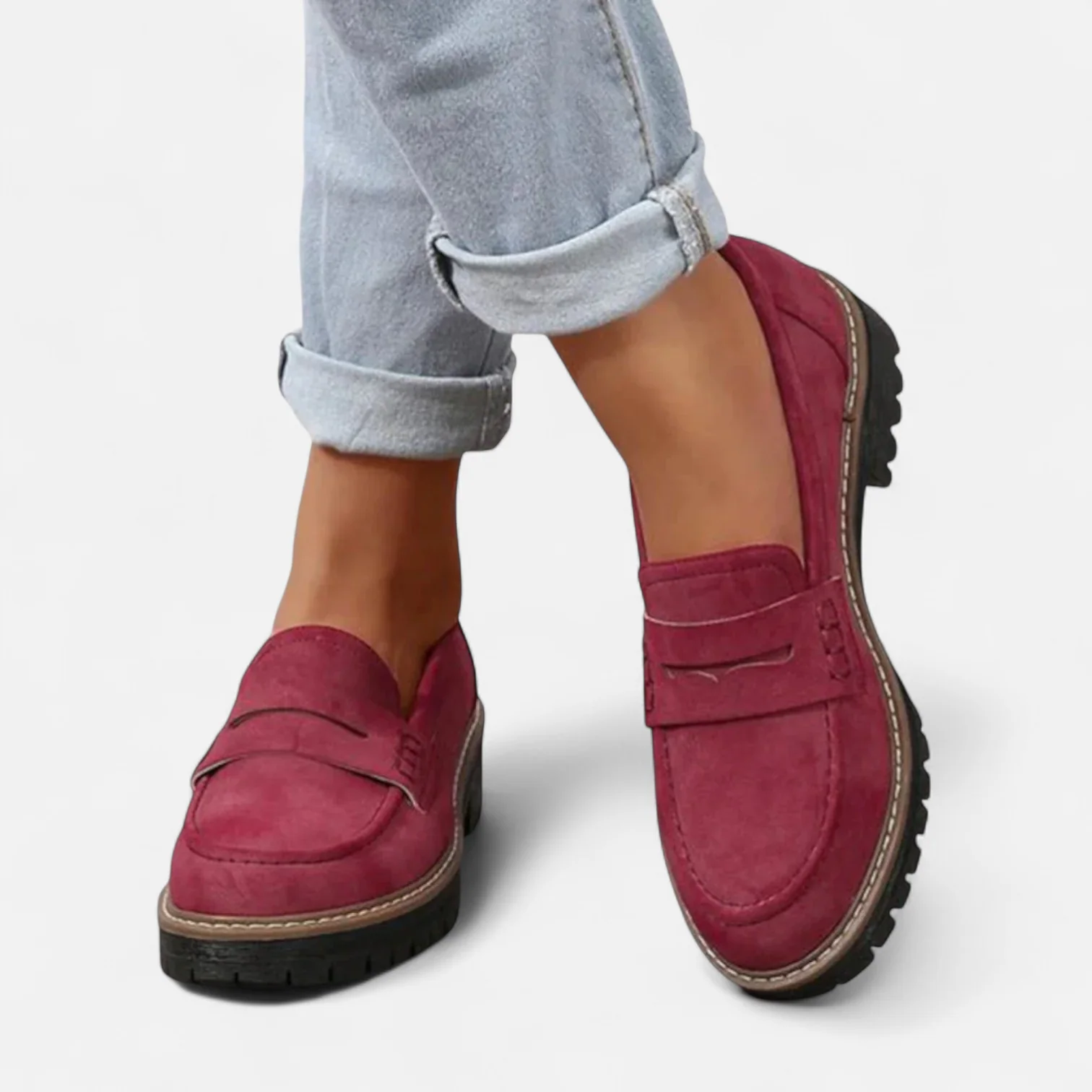 Liesbeth zwarte loafers met profielzool