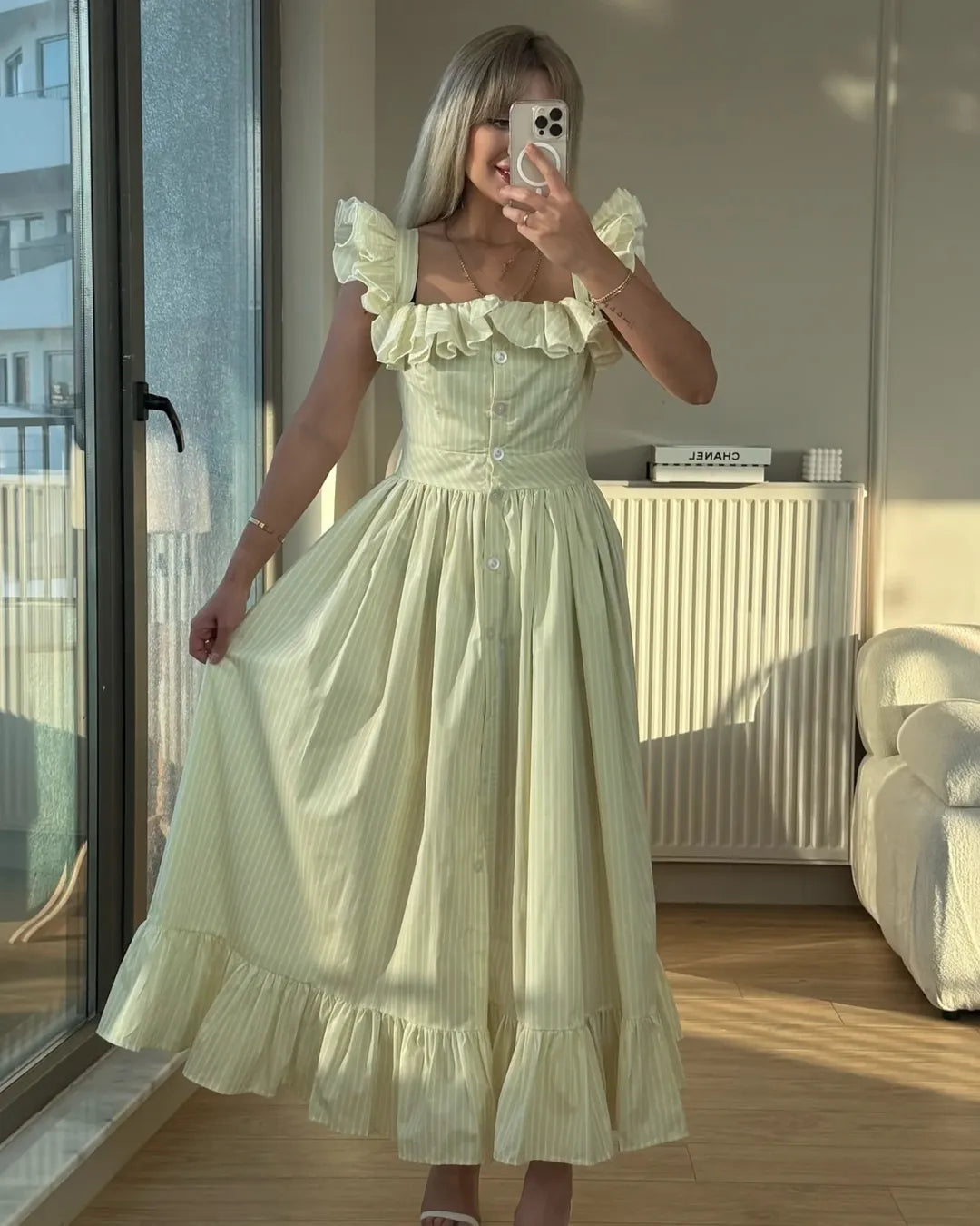 Juliana – Gestreepte Jurk met Ruches